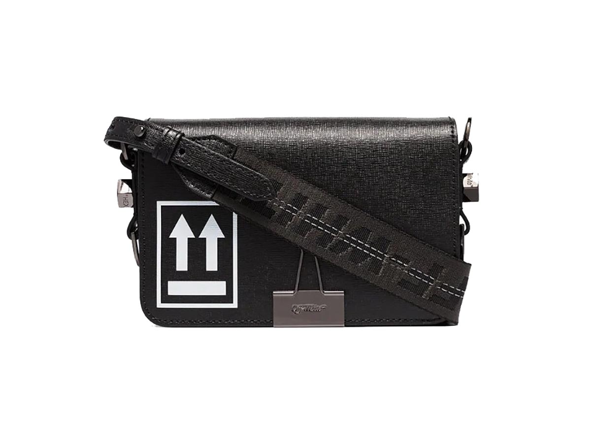 https://d2cva83hdk3bwc.cloudfront.net/off-white-arrow-logo-mini-black-leather-shoulder-bag-1.jpg