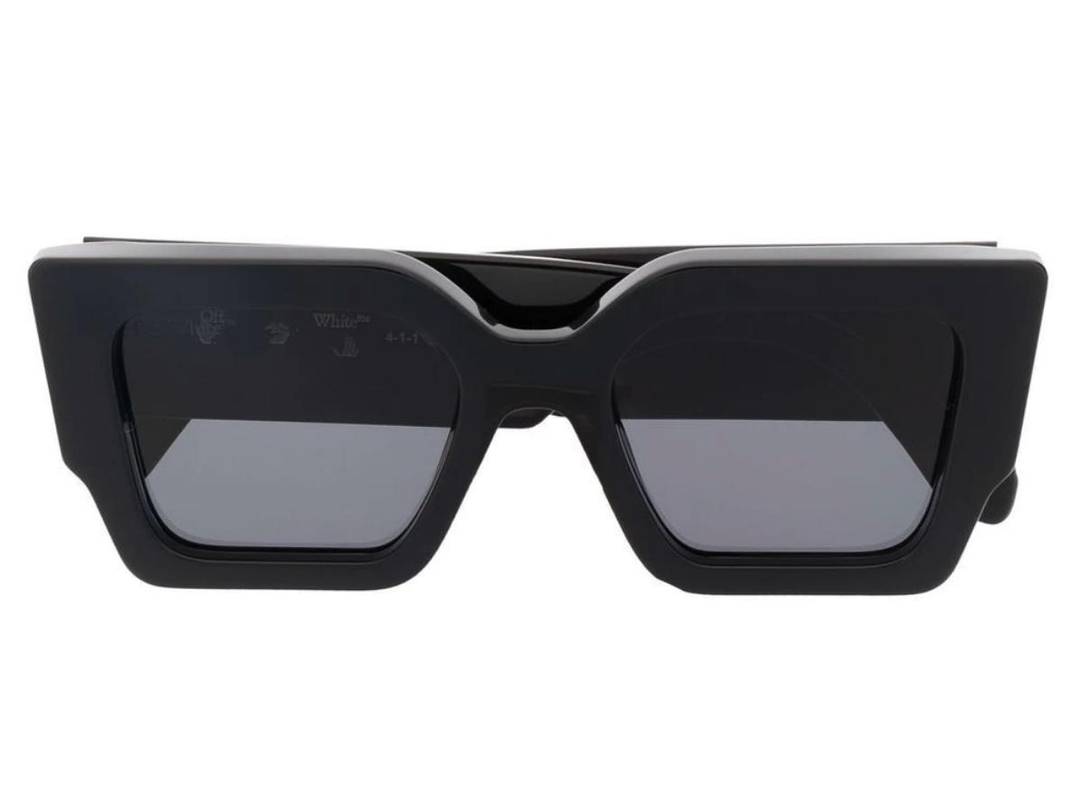 https://d2cva83hdk3bwc.cloudfront.net/off-white-catalina-rectangular-frame-sunglasses-black-dark-grey-gold-2.jpg