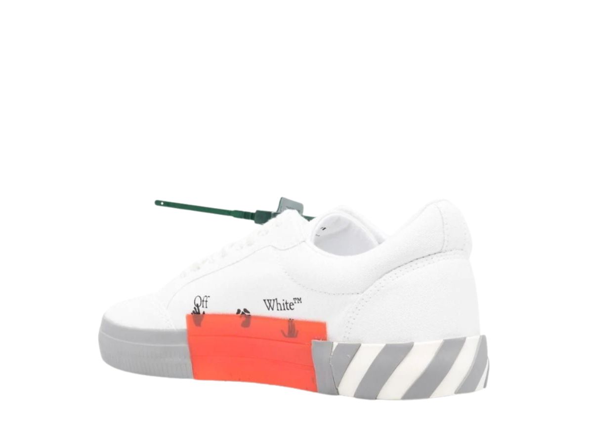 https://d2cva83hdk3bwc.cloudfront.net/off-white-vulc-low-canvas-white-military-green-3.jpg