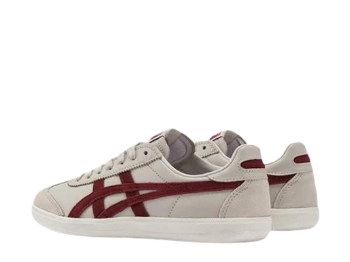 https://d2cva83hdk3bwc.cloudfront.net/onitsuka-tiger-tokuten-white-burgundy-red-3.jpg
