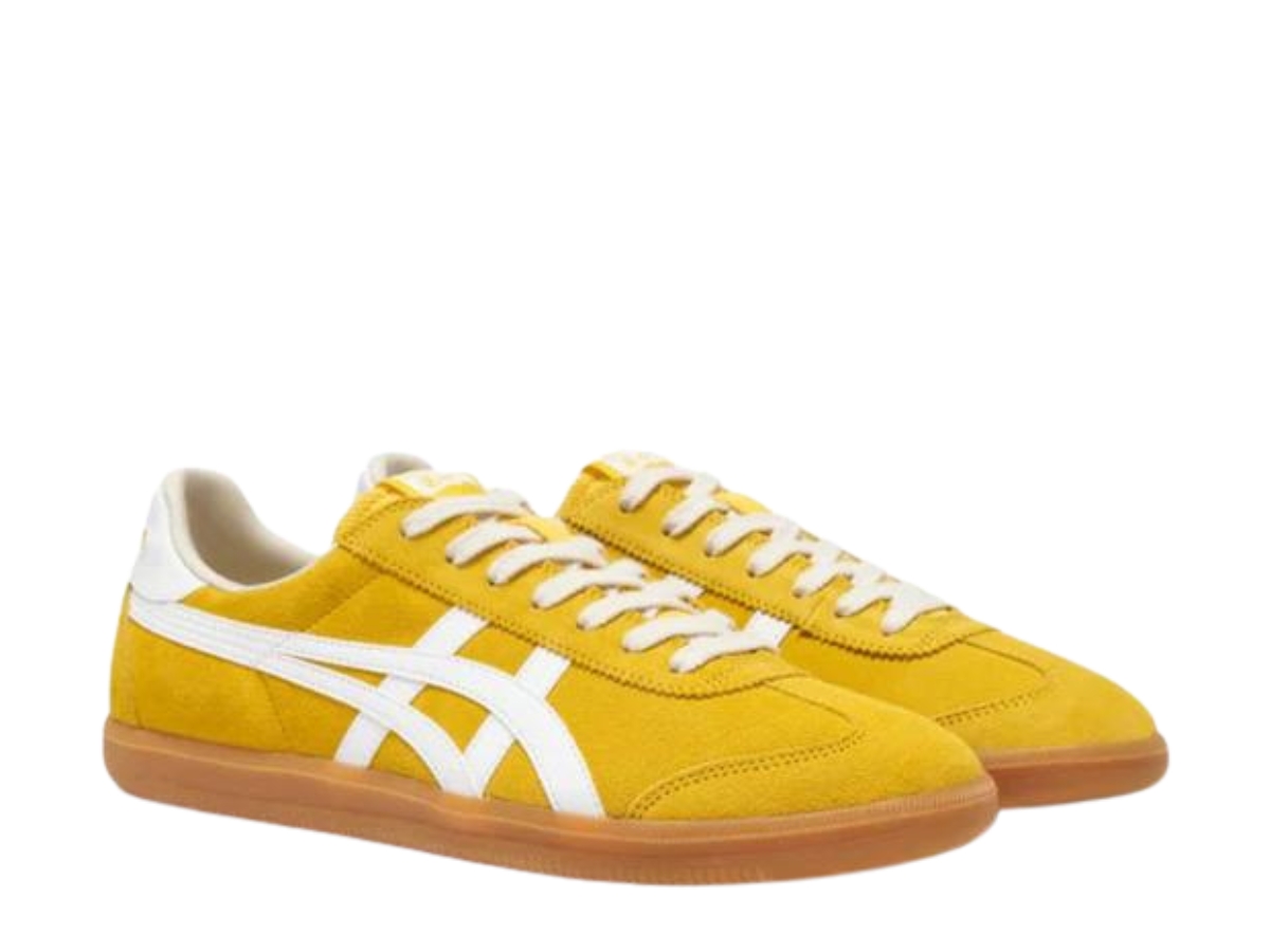 https://d2cva83hdk3bwc.cloudfront.net/onitsuka-tiger-tokuten-yellow-white-2.jpg