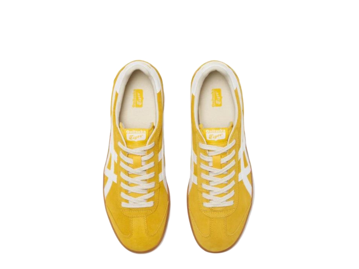 https://d2cva83hdk3bwc.cloudfront.net/onitsuka-tiger-tokuten-yellow-white-3.jpg