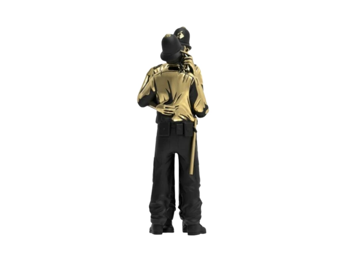 ✨バンクシー/フィギュア・Kissing Coppers Gold Rush✨ Amazon.co.jp: バンクシーフィギュア Kissing Coppers Gold Rush