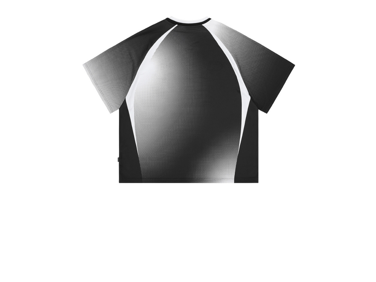 https://d2cva83hdk3bwc.cloudfront.net/oy-halftone-sports-jersey-t-black-2.jpg