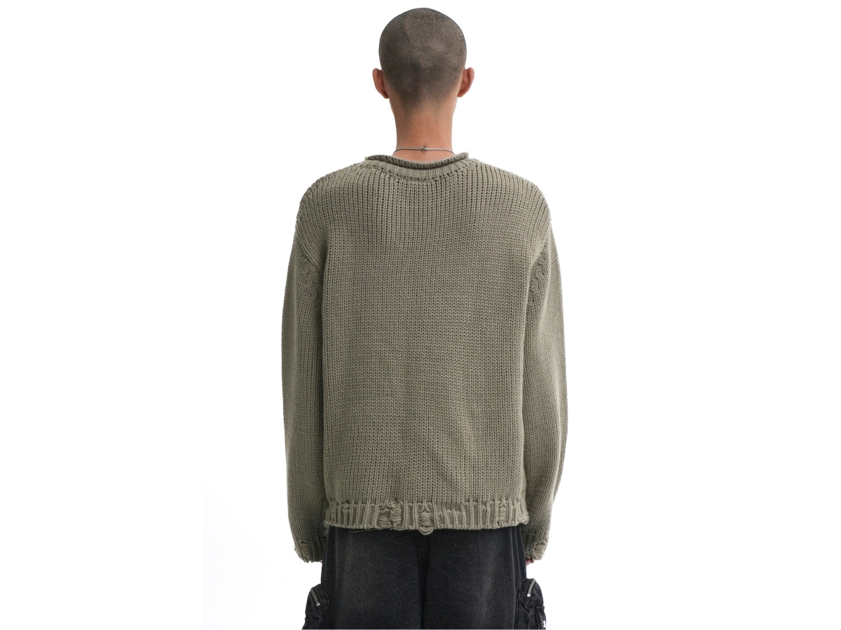 https://d2cva83hdk3bwc.cloudfront.net/oy-heart-stitch-destroyed-knit-khaki-4.jpg