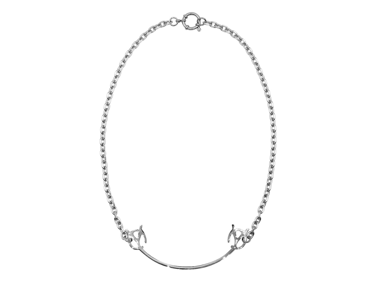 https://d2cva83hdk3bwc.cloudfront.net/oy-smile-logo-necklace-silver-1.jpg