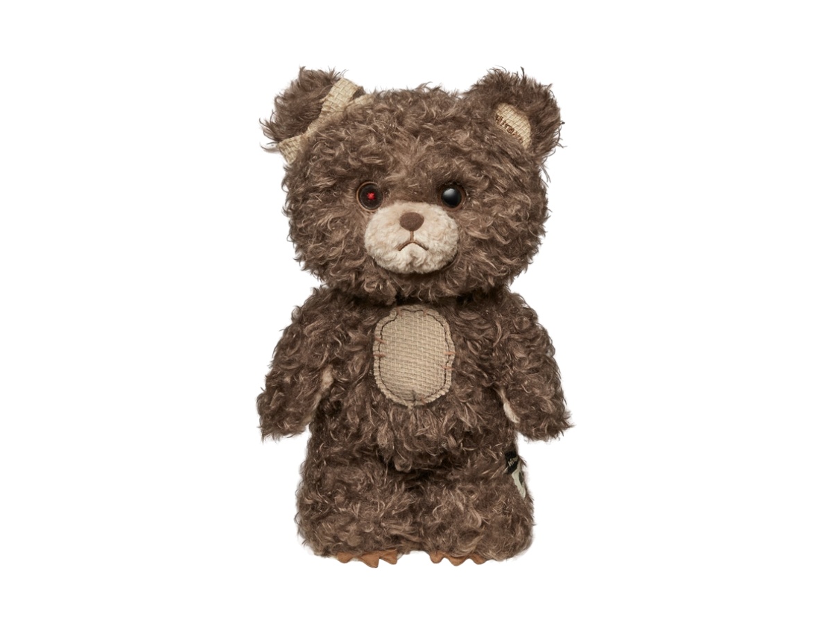 https://d2cva83hdk3bwc.cloudfront.net/pm-afcpmhbvpd-pop-mart-hirono-bear-vinyl-plush-doll-2.jpg