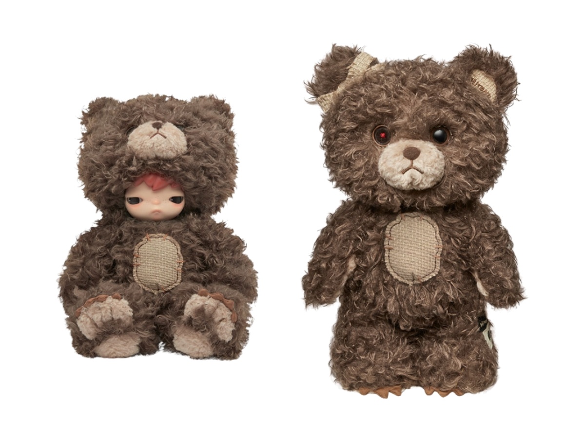 https://d2cva83hdk3bwc.cloudfront.net/pm-afcpmhbvpd-pop-mart-hirono-bear-vinyl-plush-doll-3.jpg