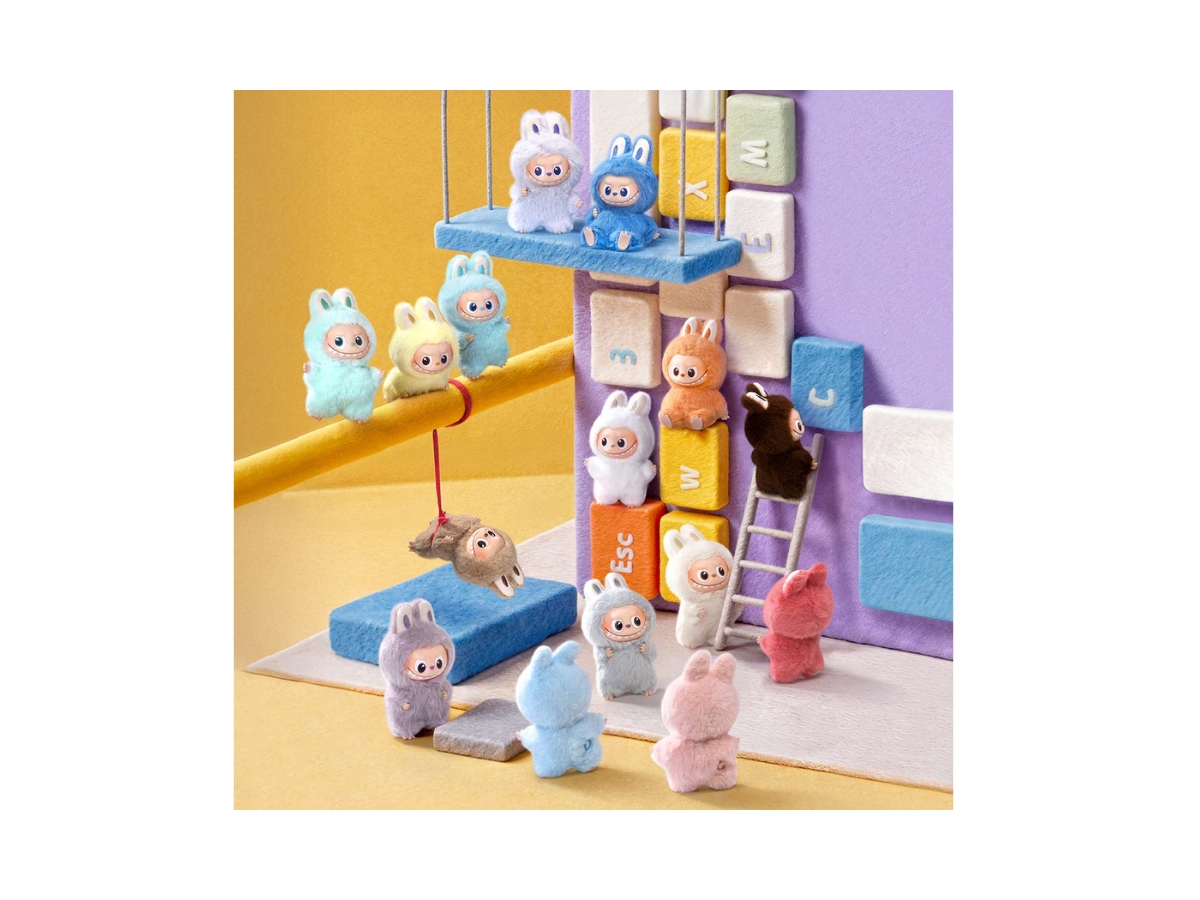 https://d2cva83hdk3bwc.cloudfront.net/pm-bbcccpmldtmpflsvppbbam-pop-mart-labubu-d-the-monster-pin-for-love-series-vinyl-plush-pendant-blind-box-a-m-3.jpg