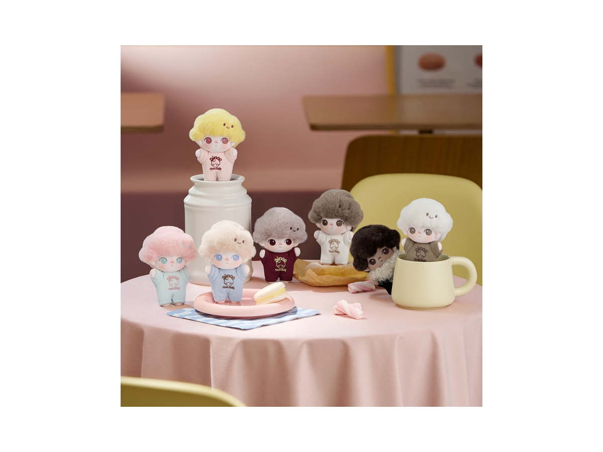 https://d2cva83hdk3bwc.cloudfront.net/pm-bbcpmdcocssfpkbbsb-pop-mart-dimoo-crush-on-coffee-series-soft-faced-plush-keychain-blind-box-single-box-2.jpg