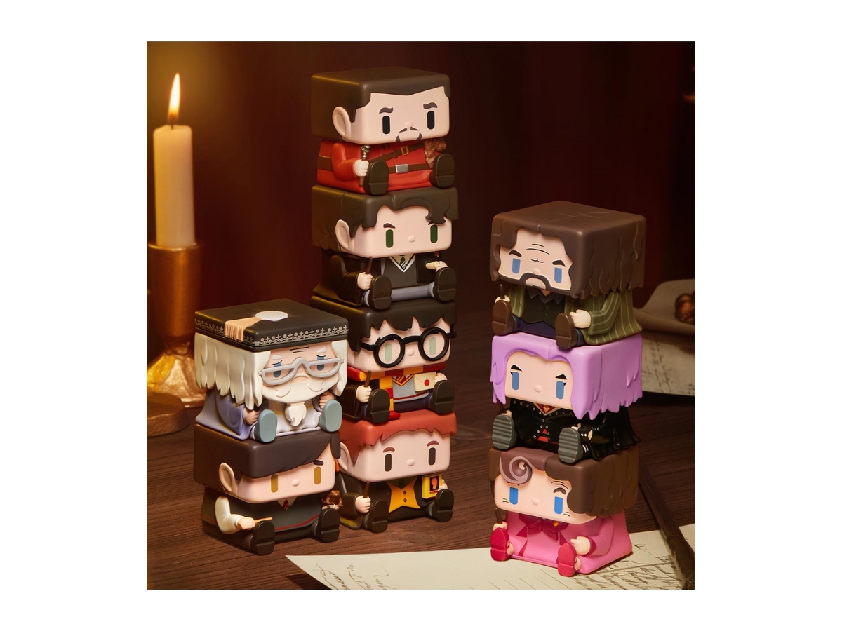 https://d2cva83hdk3bwc.cloudfront.net/pm-bbcpmhppc1sfws-pop-mart-harry-potter-pop-cube-1-series-figures-whole-set-2.jpg
