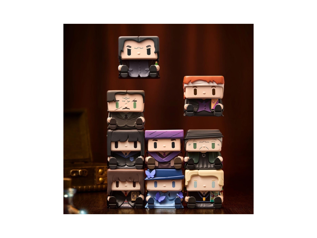 https://d2cva83hdk3bwc.cloudfront.net/pm-bbcpmhppc3sfws-pop-mart-harry-potter-pop-cube-3-series-figures-whole-set-2.jpg