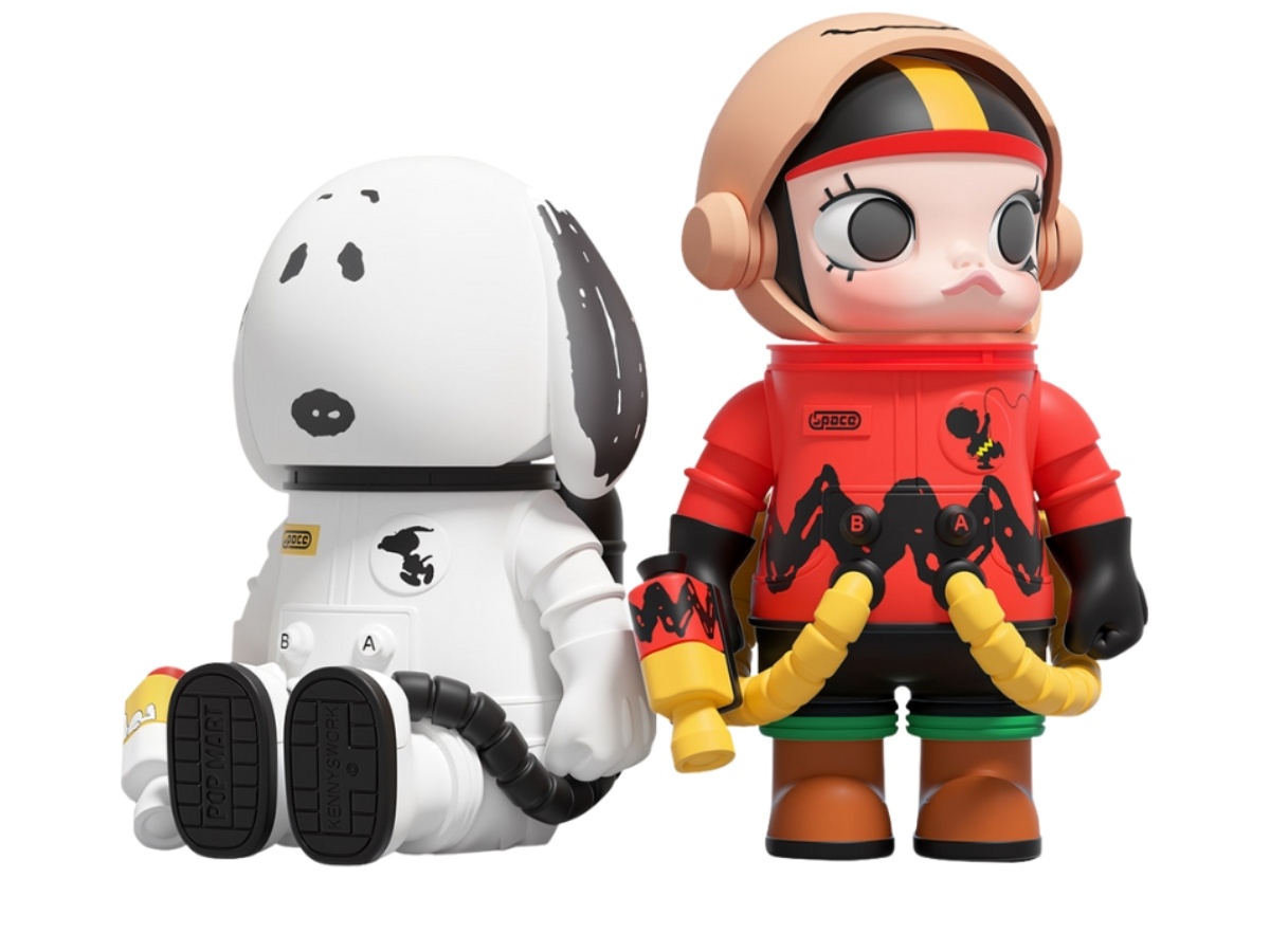 https://d2cva83hdk3bwc.cloudfront.net/pm-fgcpmmsm1cbsm-pop-mart-mega-space-molly-100-charlie-brown-snoopy-multicolor-2.jpg