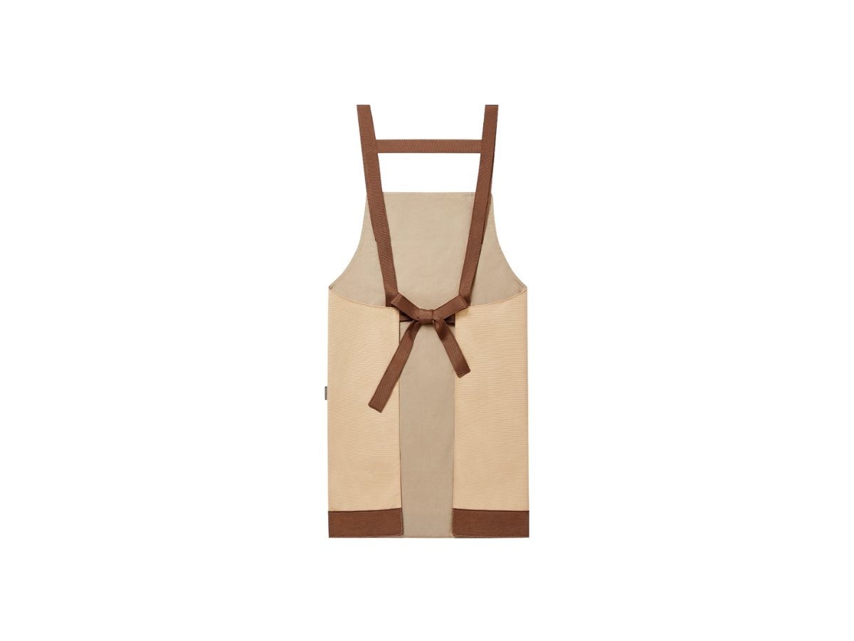 https://d2cva83hdk3bwc.cloudfront.net/pm-jkapmpbcfslab-pop-mart-pop-bean-coffee-factory-series-labubu-apron-brown-2.jpg
