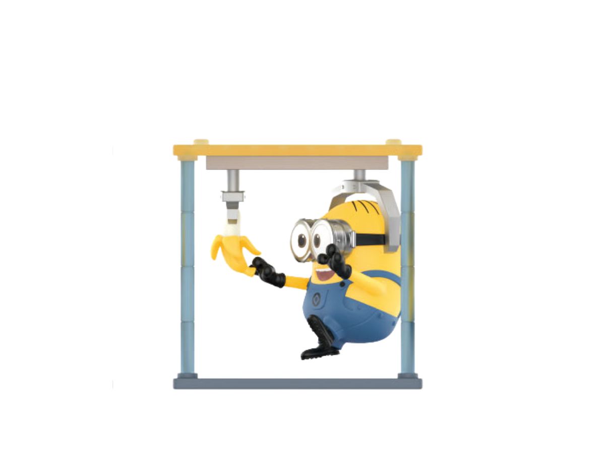 https://d2cva83hdk3bwc.cloudfront.net/pop-mart-crane-catch-dave--minions-at-work-series--1.jpg