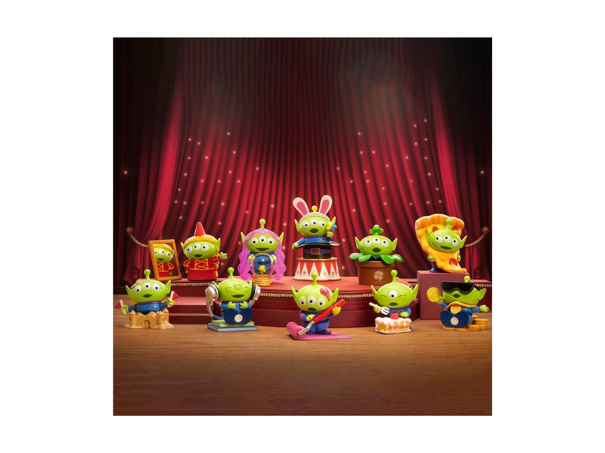 https://d2cva83hdk3bwc.cloudfront.net/pop-mart-disney-pixar-alien-immersive-experience-series-figures-whole-set-2.jpg