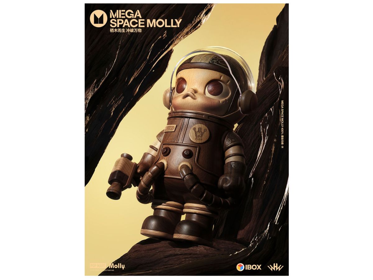 https://d2cva83hdk3bwc.cloudfront.net/pop-mart-mega-space-molly-hidden-gold-without-trace-wood-400-limited-edition-of-99-pieces-3.jpg