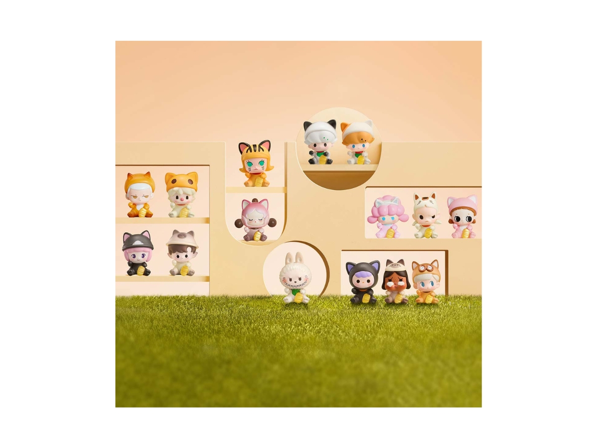 https://d2cva83hdk3bwc.cloudfront.net/pop-mart-pop-bean-lucky-cat-series-whole-set-2.jpg