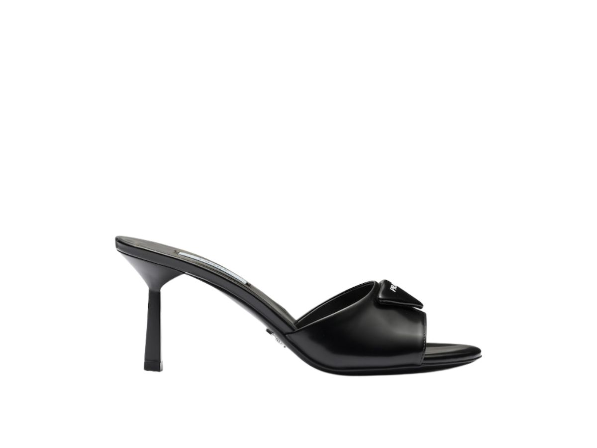 SASOM | shoes Prada Brushed Leather Sandals In Leather Sole With Metal ...