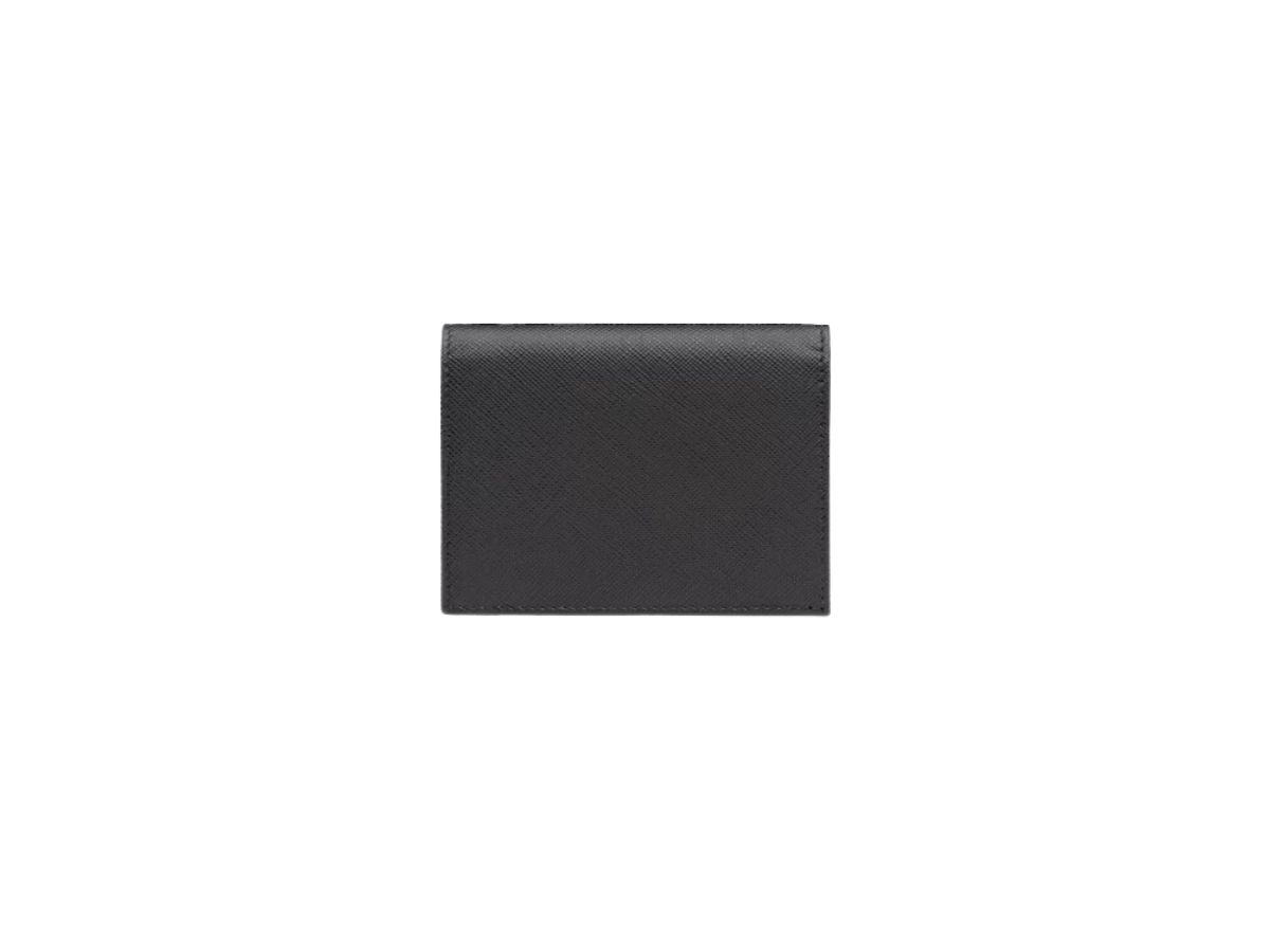 https://d2cva83hdk3bwc.cloudfront.net/prada-small-saffiano-leather-wallet-with-metal-lettering-logo-black-3.jpg