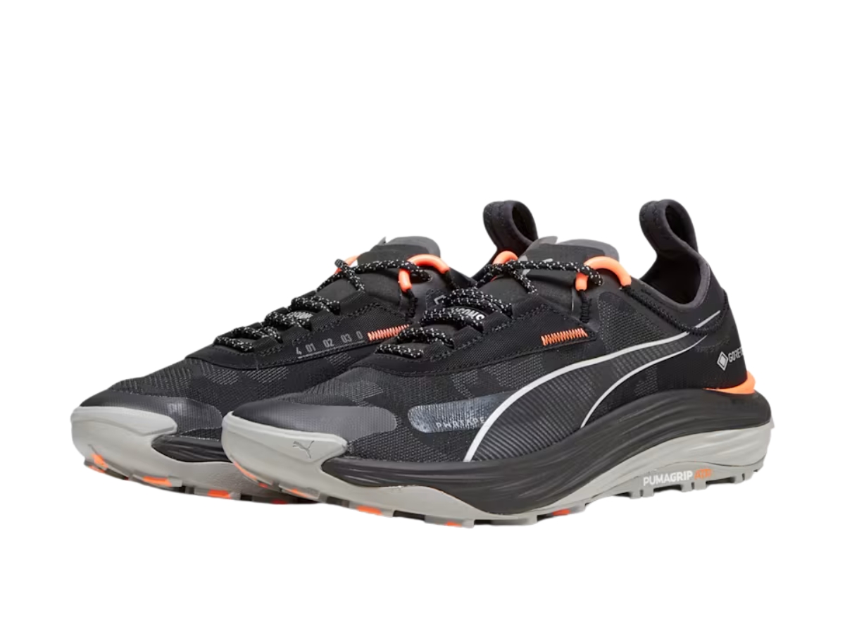 https://d2cva83hdk3bwc.cloudfront.net/puma-voyage-nitro-3-gtx-puma-black-neon-and-sun-3.jpg