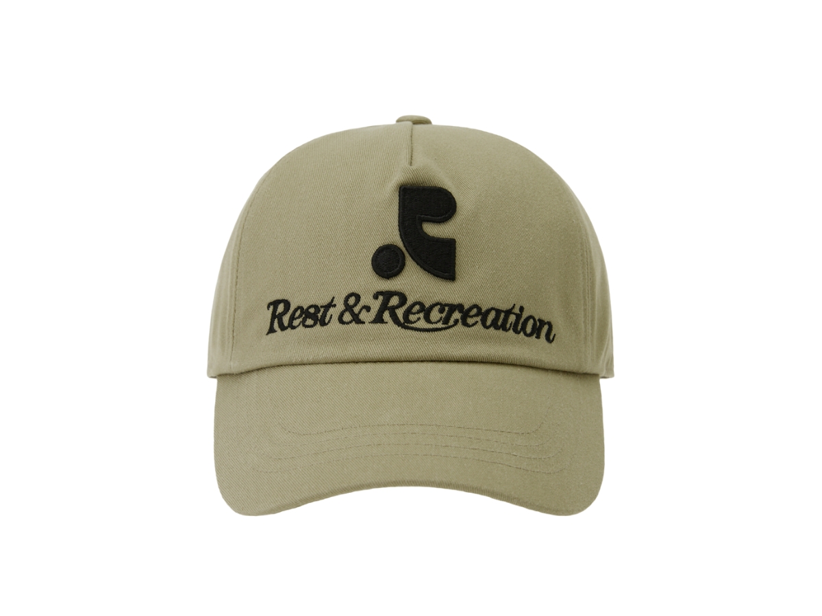 Rest & Recreation Logo Cotton Ball Cap Beige | ของแท้