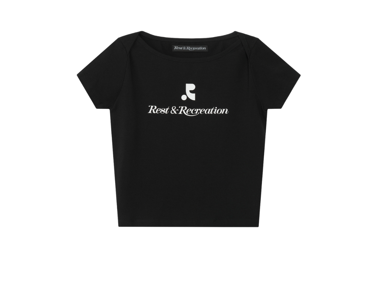 Rest & Recreation Logo Lip Neck T-Shirt Black | ของแท้