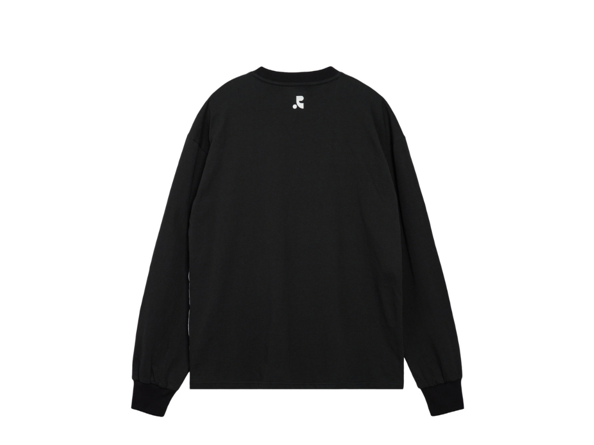 https://d2cva83hdk3bwc.cloudfront.net/rest-recreation-tape-coloration-long-sleeve-black-2.jpg