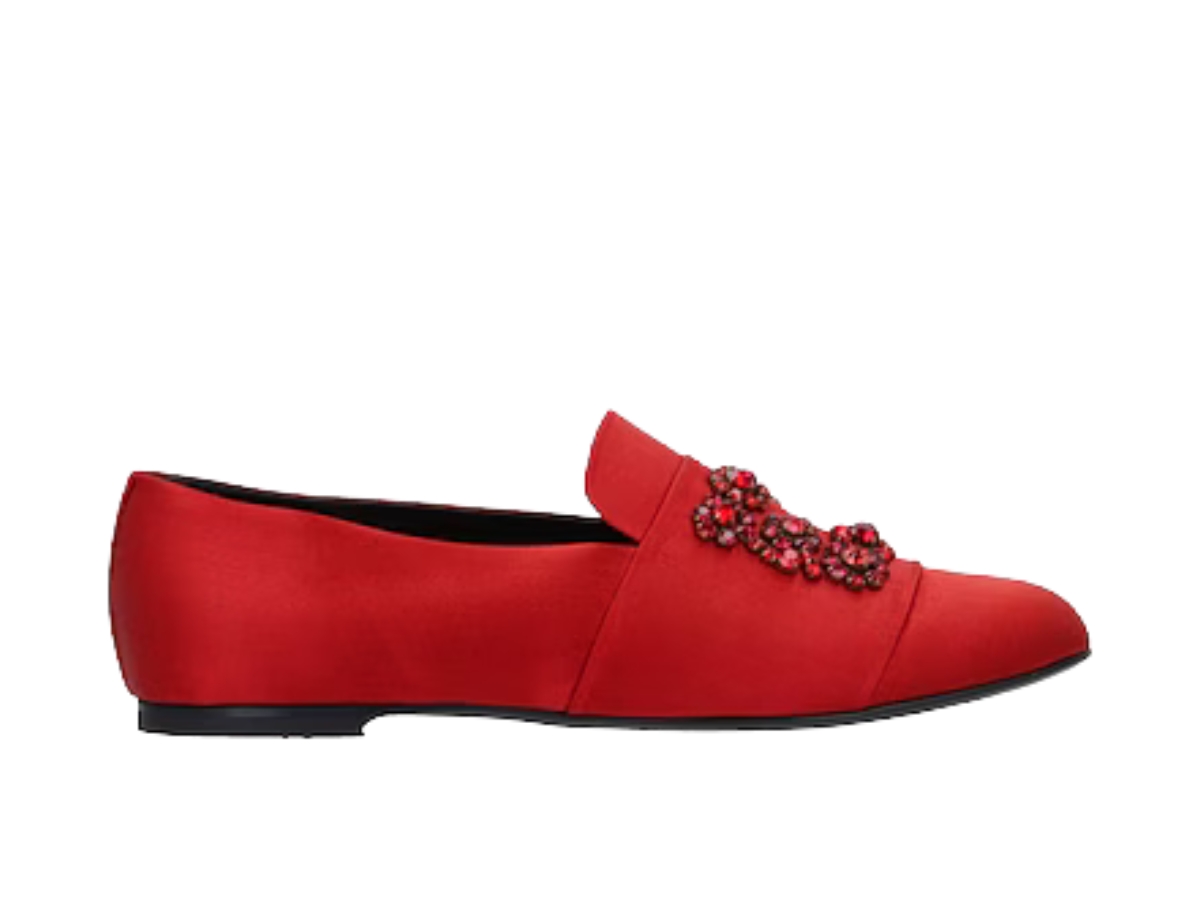 https://d2cva83hdk3bwc.cloudfront.net/rgv-losrvlrw-roger-vivier-loafers-red-w-1.jpg