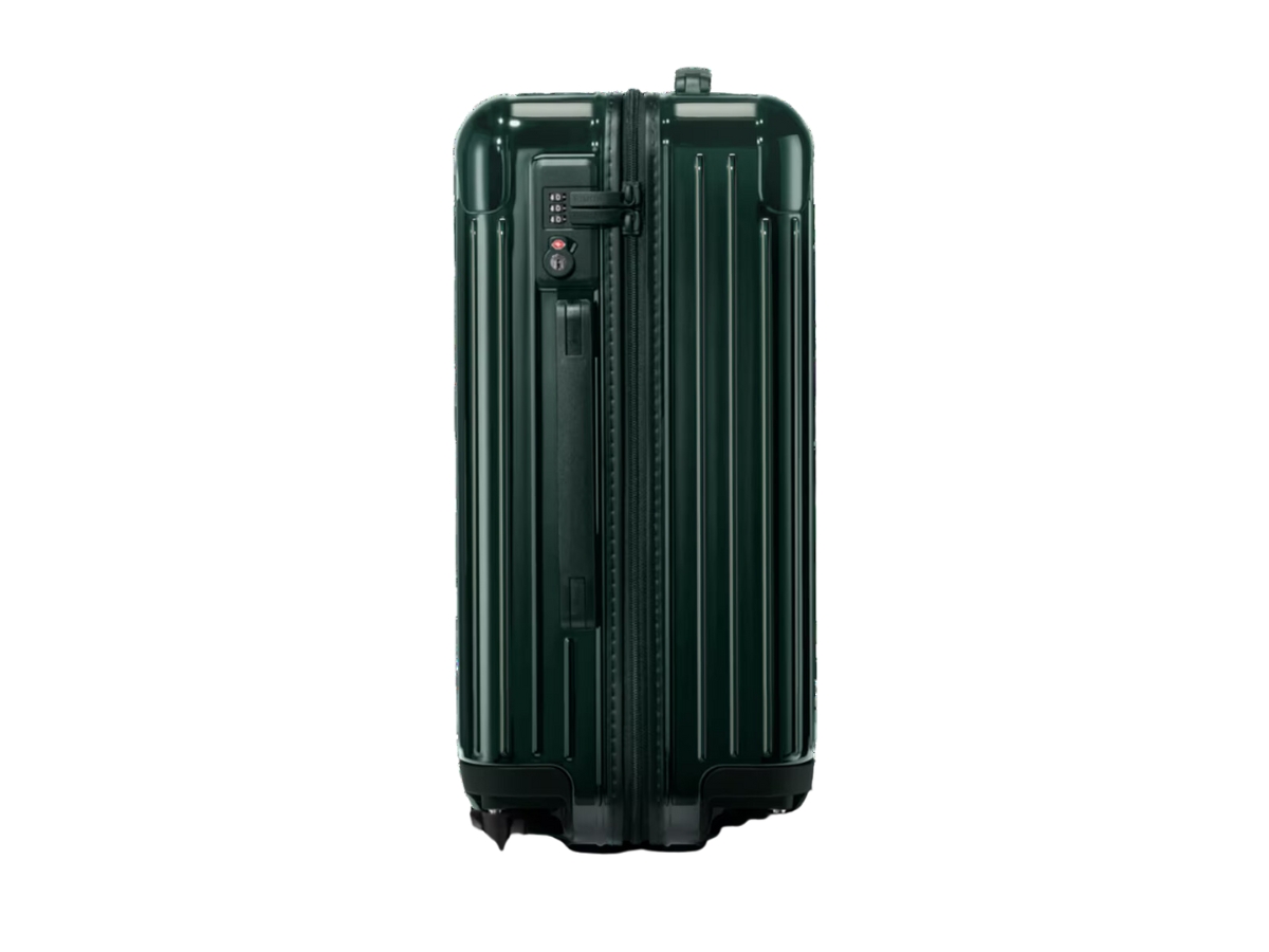 https://d2cva83hdk3bwc.cloudfront.net/rimowa-cabin-carry-on-gloss-green-4.jpg
