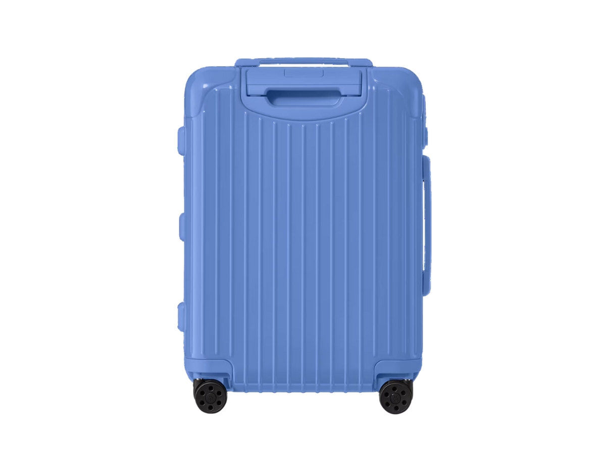 https://d2cva83hdk3bwc.cloudfront.net/rimowa-cabin-carry-on-sea-blue-2.jpg