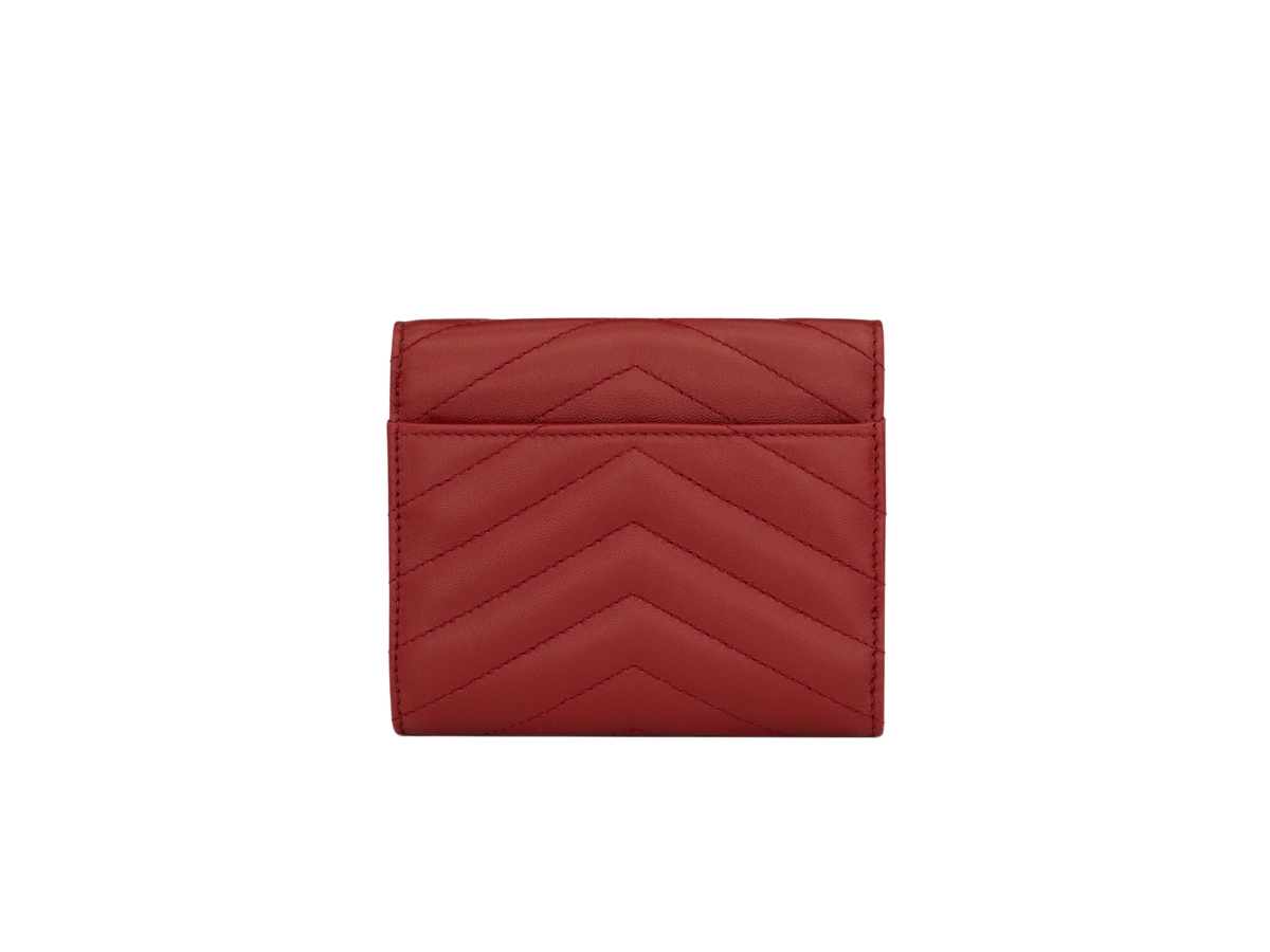 折りたたみ財布 Saint Laurent Cassandre Matelasse Compact Tri Fold Wallet CASSANDRE MATELASSÉ compact tri fold wallet in LAMBSKIN