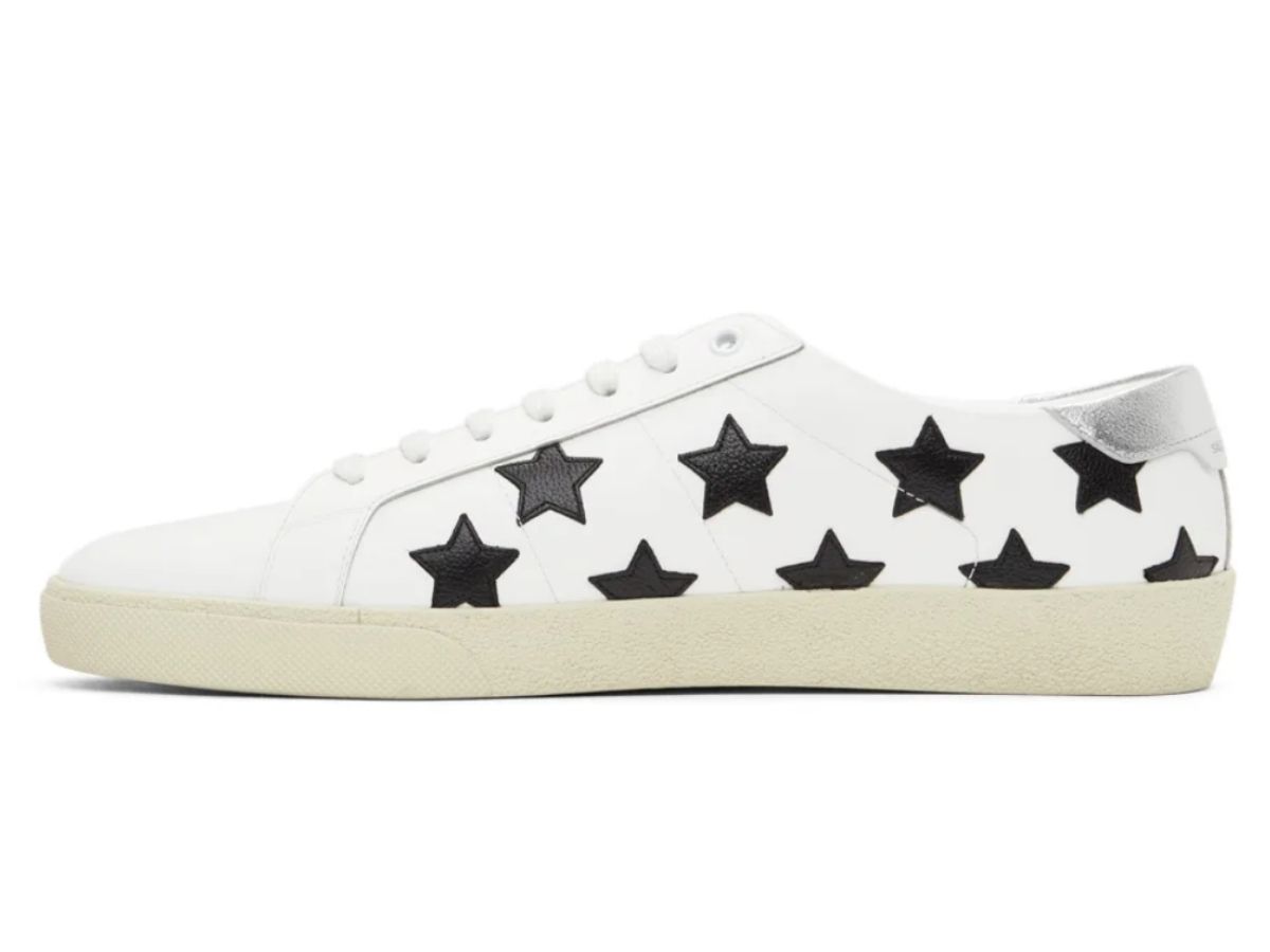 https://d2cva83hdk3bwc.cloudfront.net/saint-laurent-star-court-classic-sl-06-sneakers-white---black-2.jpg