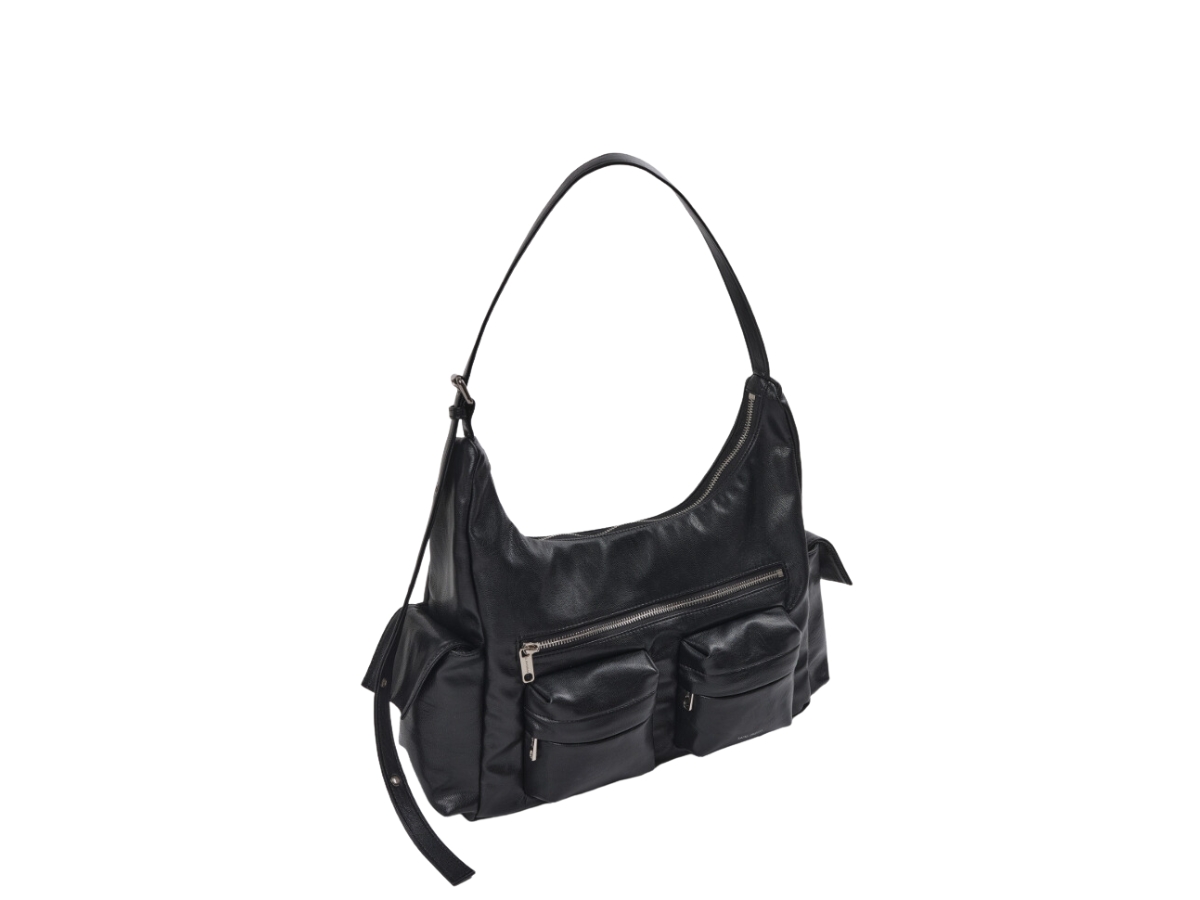 https://d2cva83hdk3bwc.cloudfront.net/samo-ondoh-pocket-mug-bag-l-in-nappa-leather-black-2.jpg