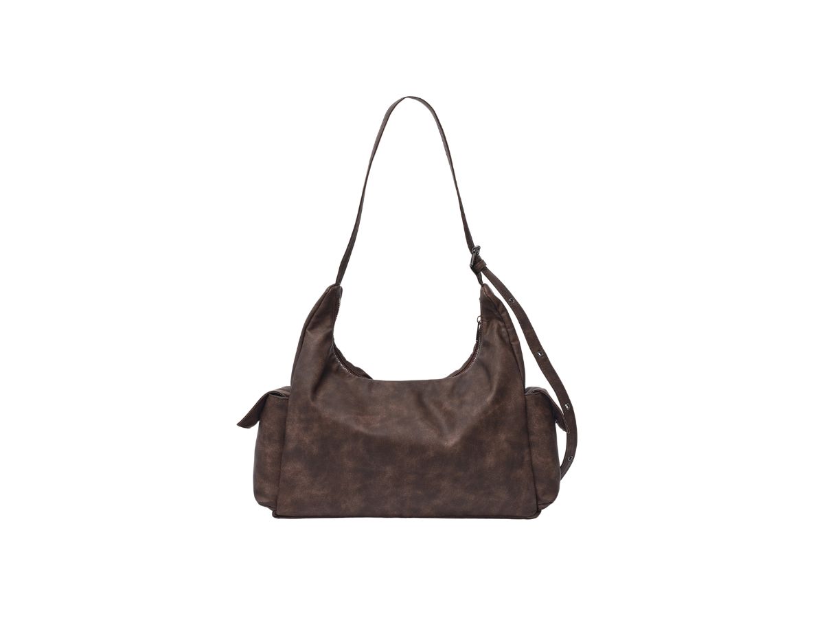 https://d2cva83hdk3bwc.cloudfront.net/samo-ondoh-pocket-mug-bag-l-leather-vintage-brown-3.jpg