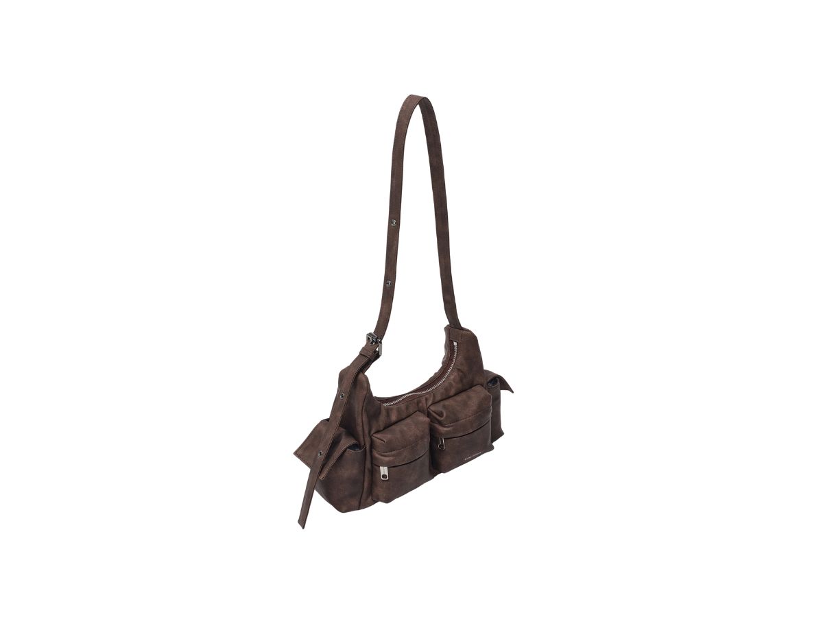 https://d2cva83hdk3bwc.cloudfront.net/samo-ondoh-pocket-mug-bag-m-leather-vintage-brown-2.jpg