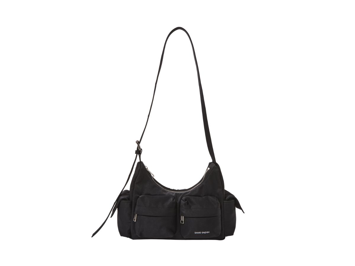 https://d2cva83hdk3bwc.cloudfront.net/samo-ondoh-pocket-mug-bag-pocket-mug-bag-m-nylon-black-1.jpg