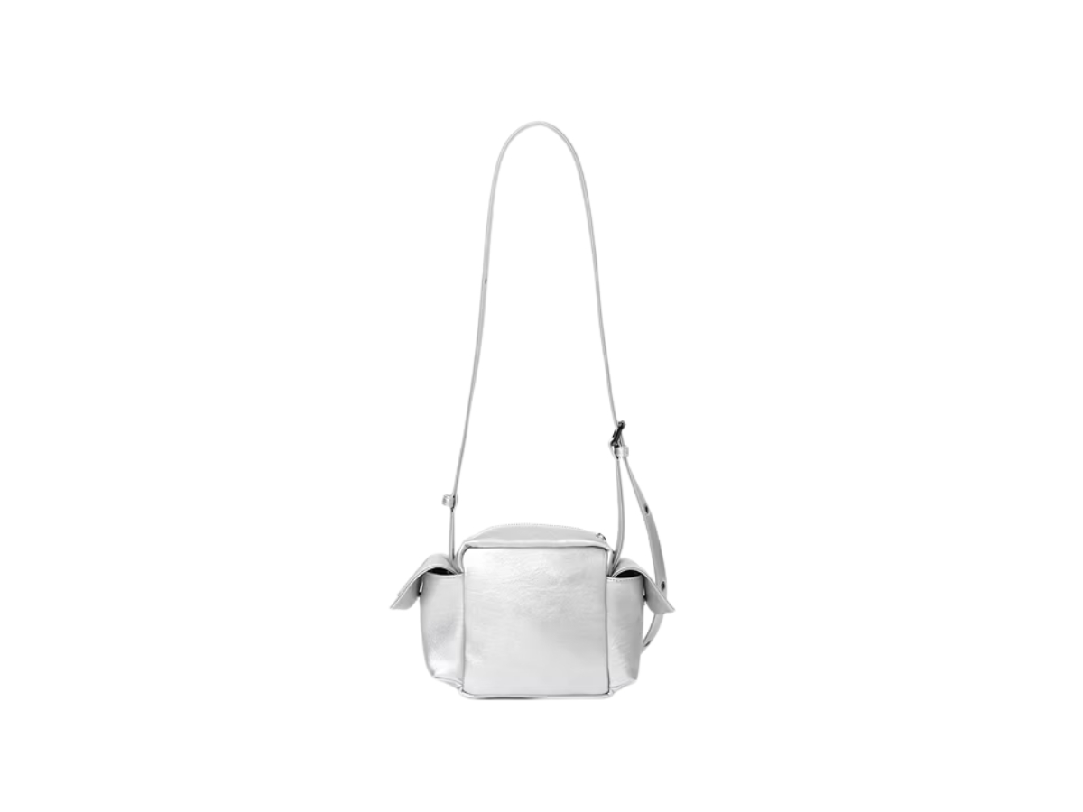 https://d2cva83hdk3bwc.cloudfront.net/samo-sbbsopubsc-samo-ondoh-pocket-utility-bag-s-chrome-2.jpg