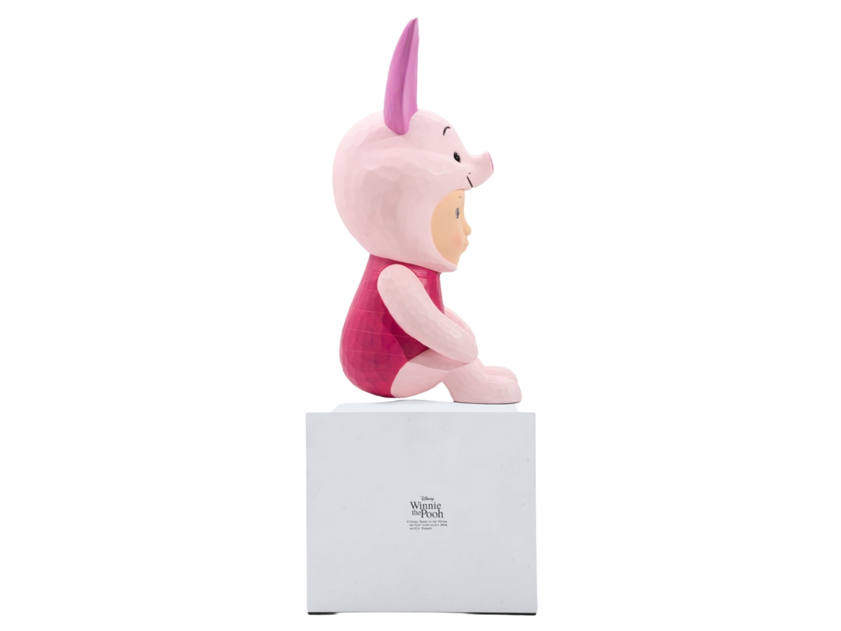 https://d2cva83hdk3bwc.cloudfront.net/satoru-koizumi-disney-collection-piglet-resin-2.jpg