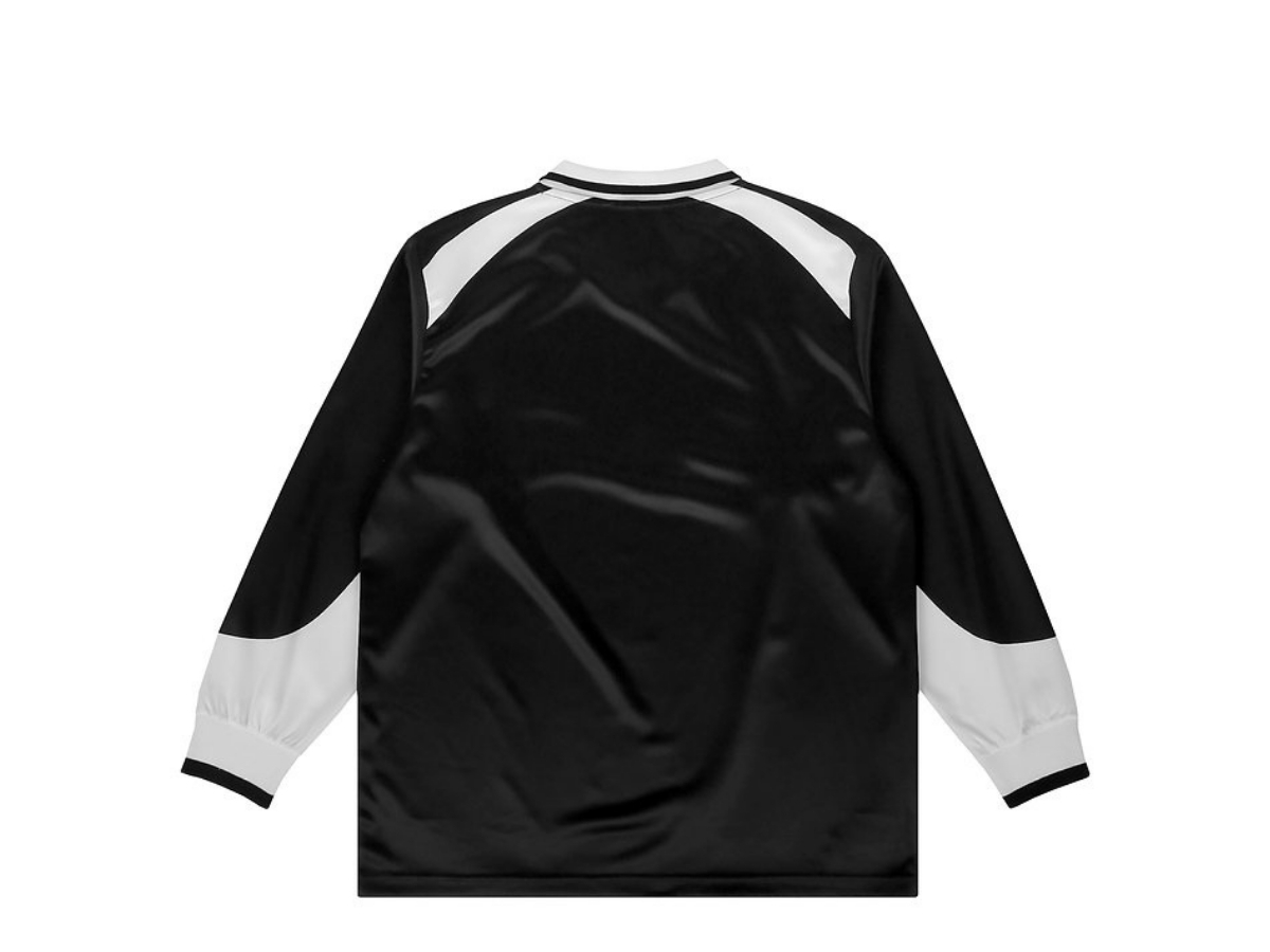 https://d2cva83hdk3bwc.cloudfront.net/sk-sneaker-authentic-black-long-sleeve-jersey-2.jpg