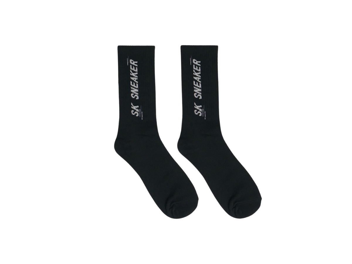 https://d2cva83hdk3bwc.cloudfront.net/sk-sneaker-basic-logo-socks-black-1.jpg