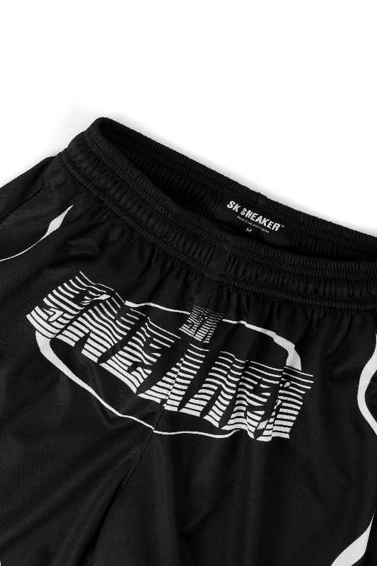 https://d2cva83hdk3bwc.cloudfront.net/sk-sneaker_sk-sneaker-powerful-black-shorts-4.jpg