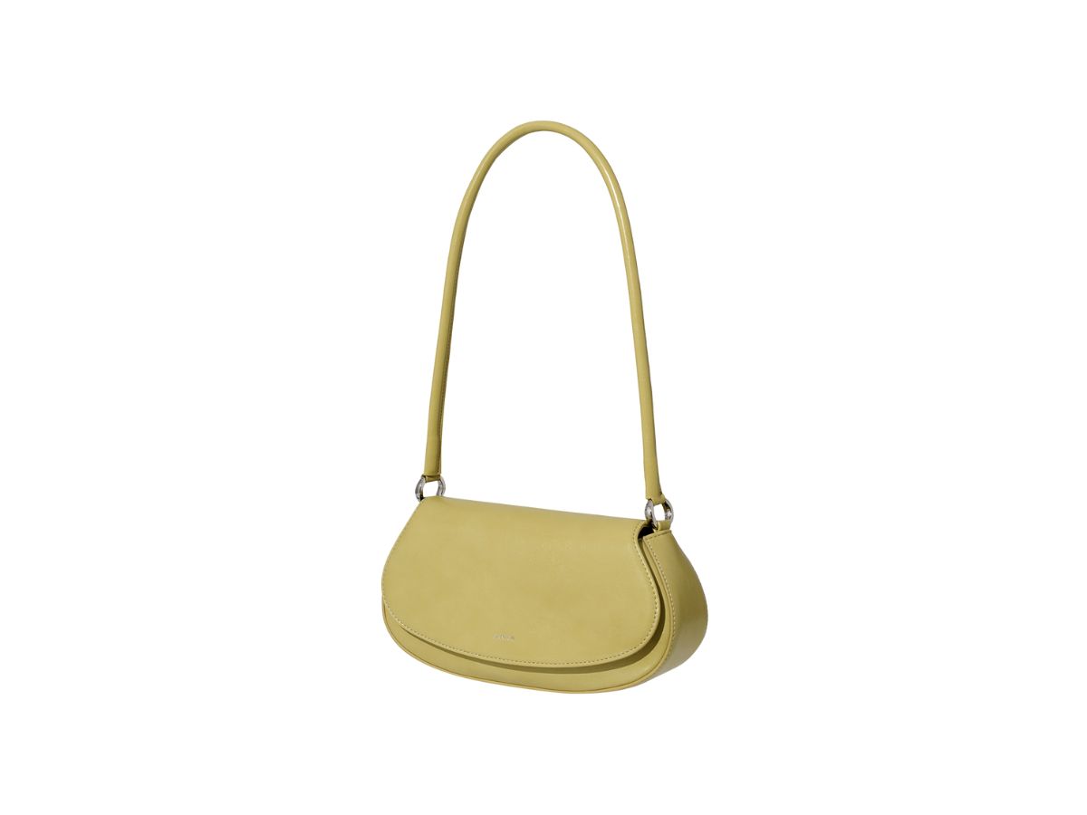 https://d2cva83hdk3bwc.cloudfront.net/stand-oil-clam-bag-in-vegan-leather-olive-2.jpg