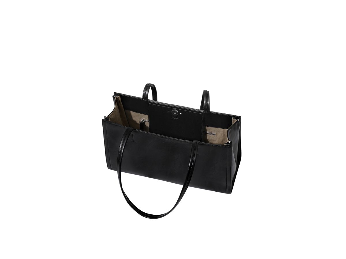 https://d2cva83hdk3bwc.cloudfront.net/stand-oil-oblong-bag-in-vegan-leather-black-3.jpg