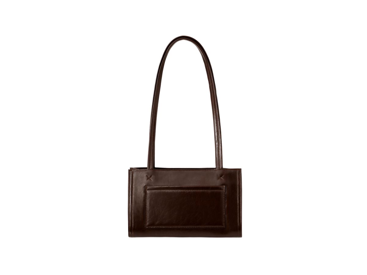 https://d2cva83hdk3bwc.cloudfront.net/stand-oil-oblong-bag-tiny-in-vegan-leather-marron-3.jpg