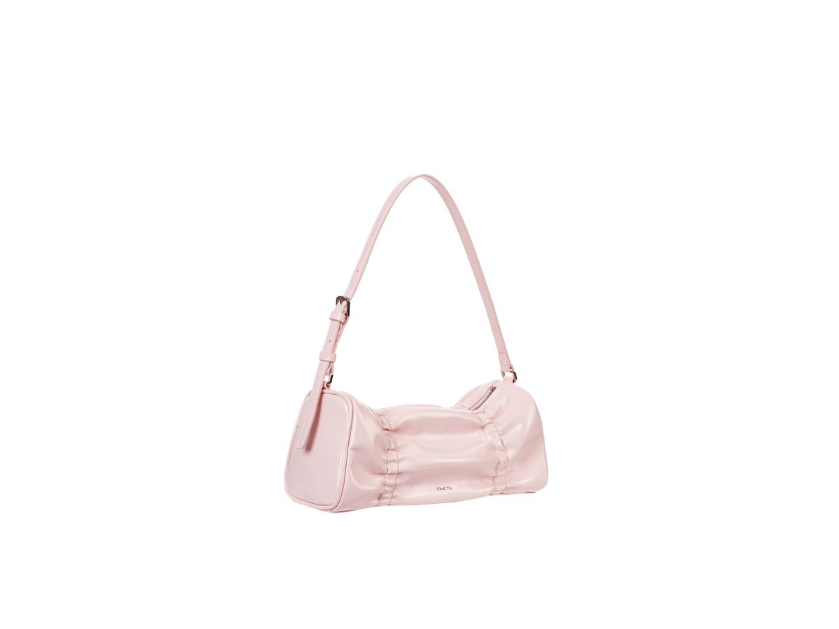 https://d2cva83hdk3bwc.cloudfront.net/stand-oil-pleats-bag-baby-pink-2.jpg