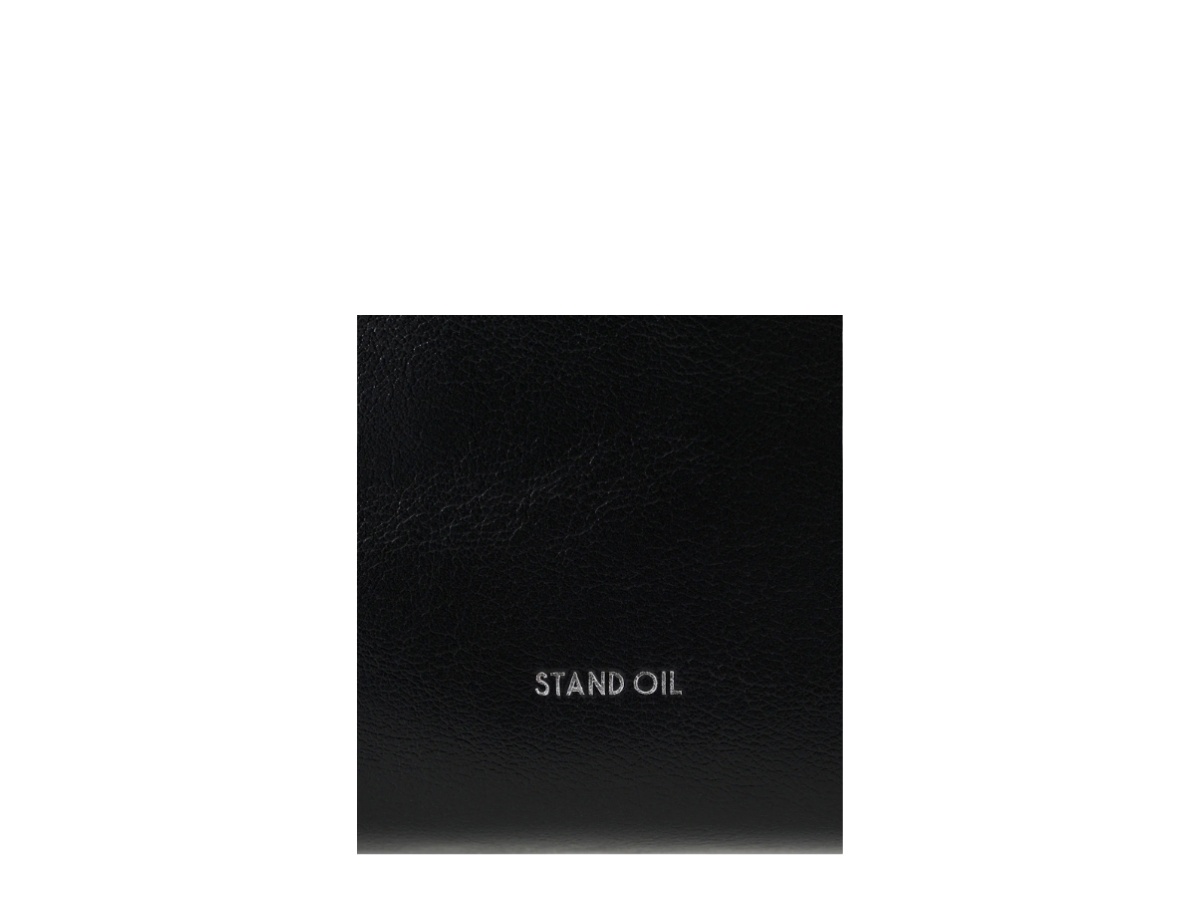 https://d2cva83hdk3bwc.cloudfront.net/sto-sbbsommbb-stand-oil-mushy-mini-bag-black-7.jpg