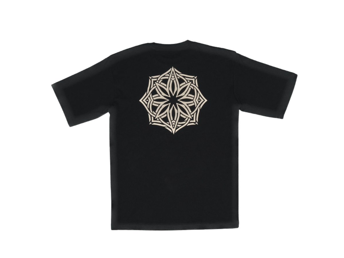 https://d2cva83hdk3bwc.cloudfront.net/stonedandco_blessed---utopia-tee-black-2.jpg