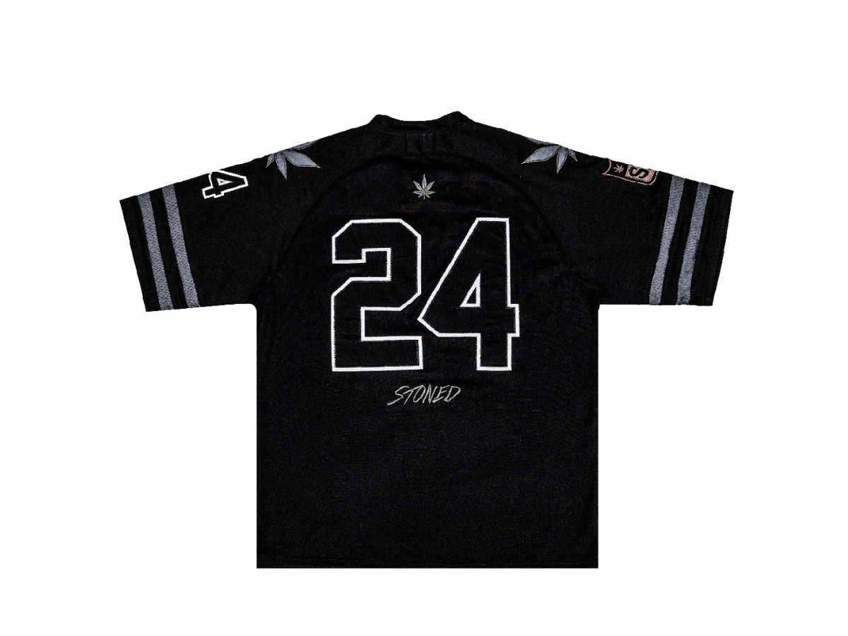 https://d2cva83hdk3bwc.cloudfront.net/stonedandco_void---nfl-jersey-black-2.jpg