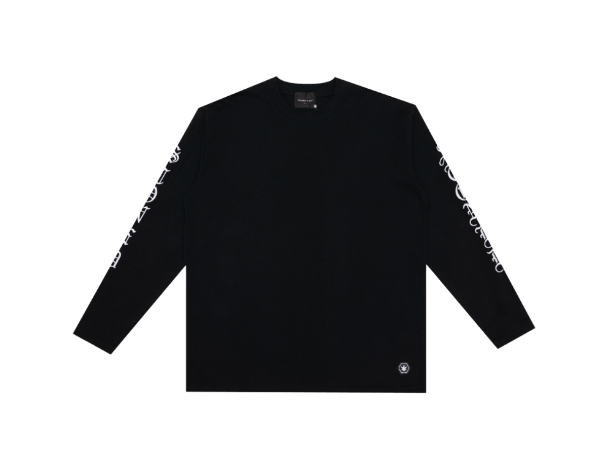https://d2cva83hdk3bwc.cloudfront.net/stonedandco_wbb25---letter-l-s-tee-black-1.jpg